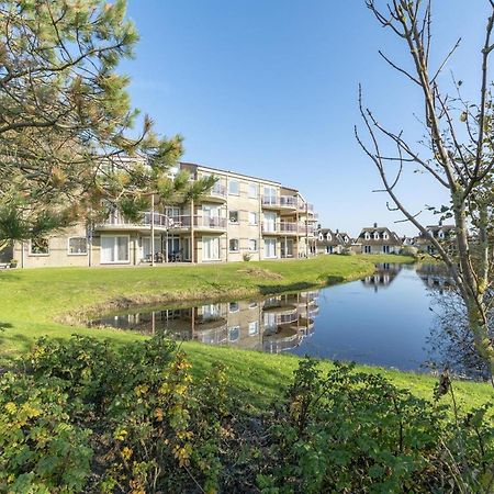 Stunning Apartment Near Sea By Belvilla Julianadorp Eksteriør billede