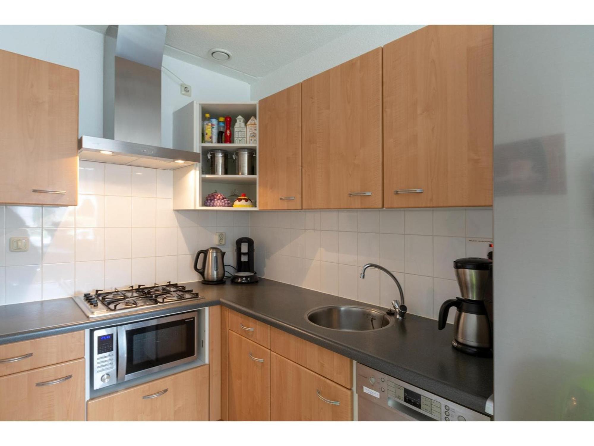 Stunning Apartment Near Sea By Belvilla Julianadorp Eksteriør billede