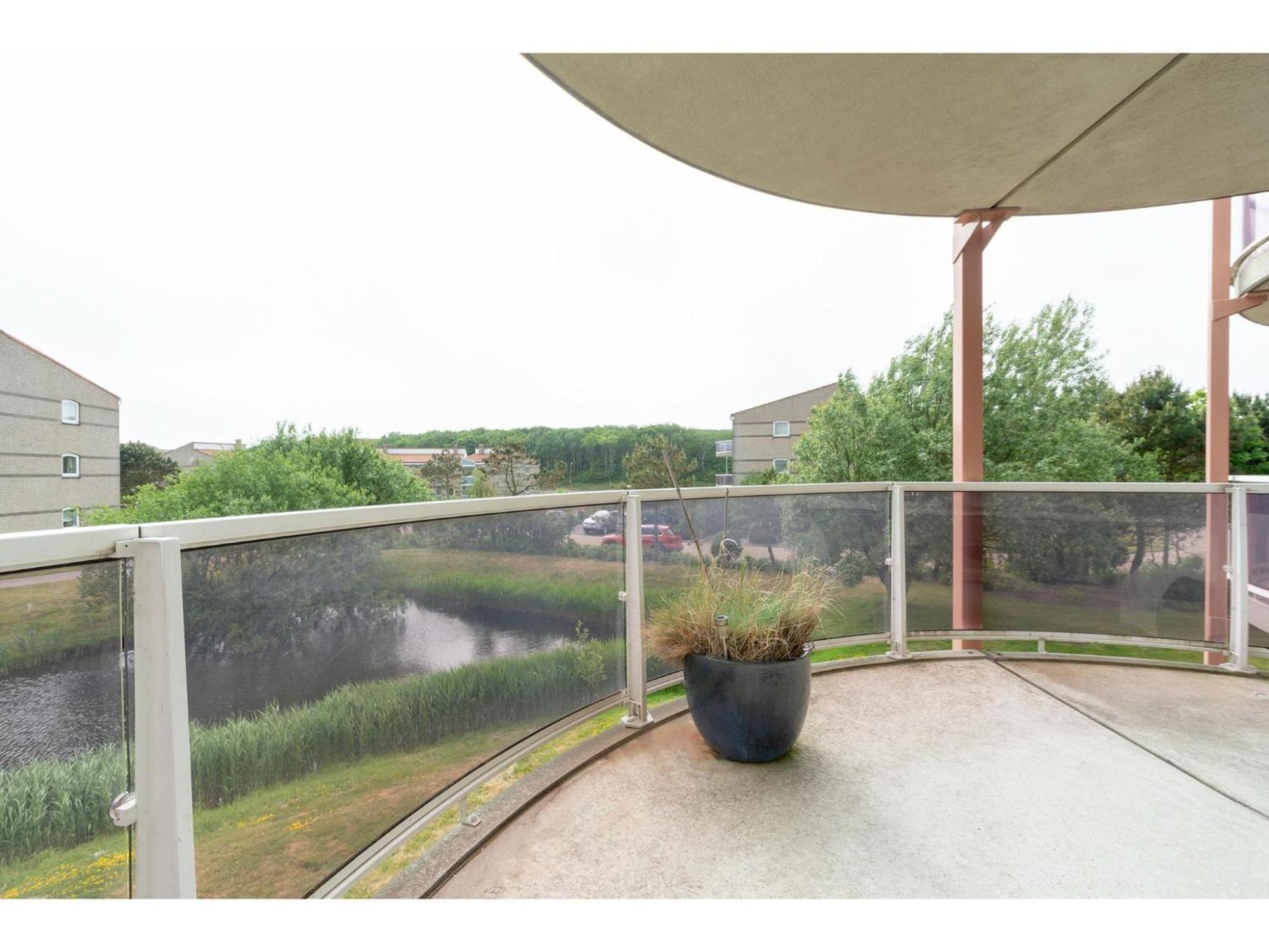 Stunning Apartment Near Sea By Belvilla Julianadorp Eksteriør billede