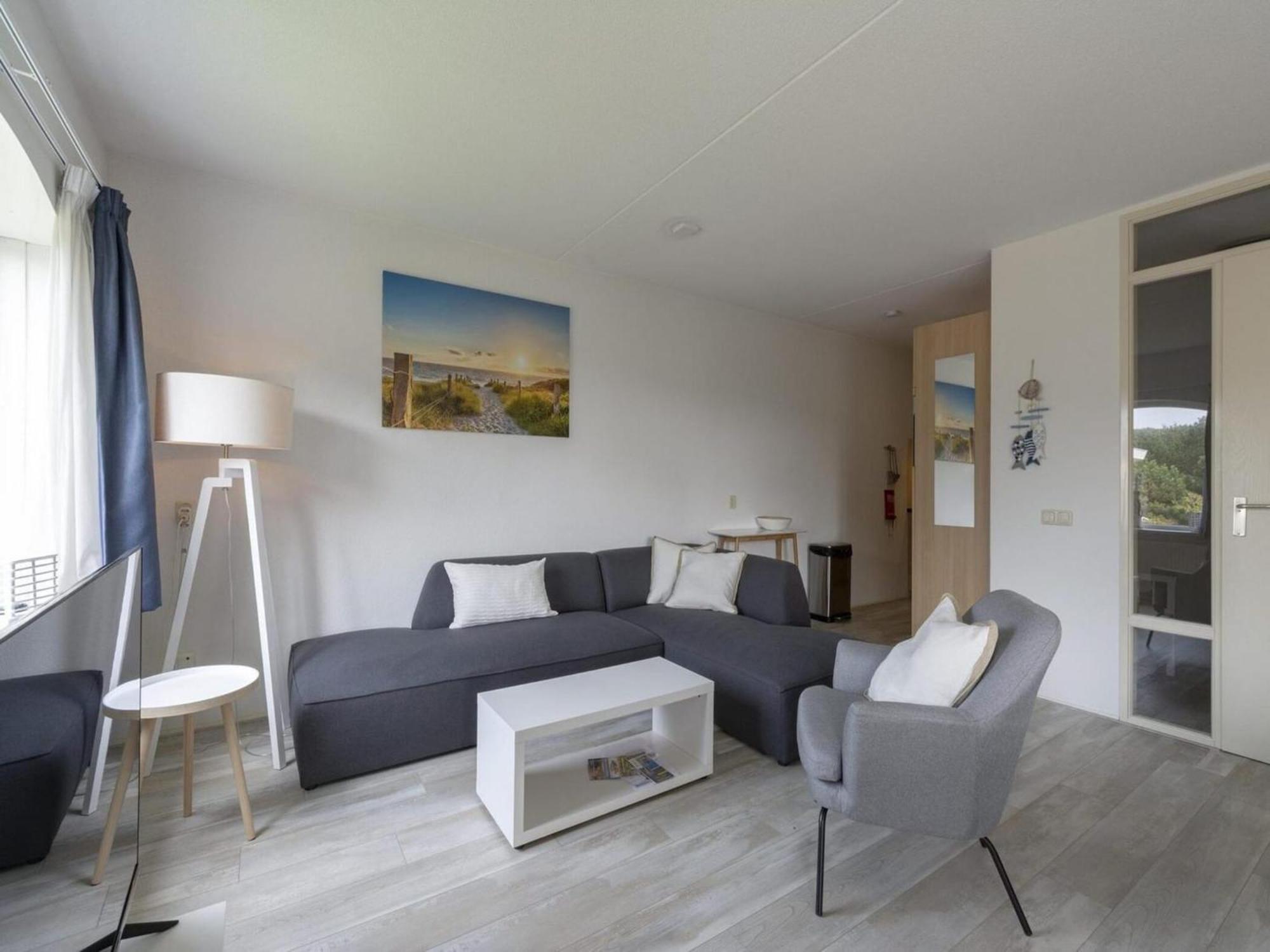 Stunning Apartment Near Sea By Belvilla Julianadorp Eksteriør billede
